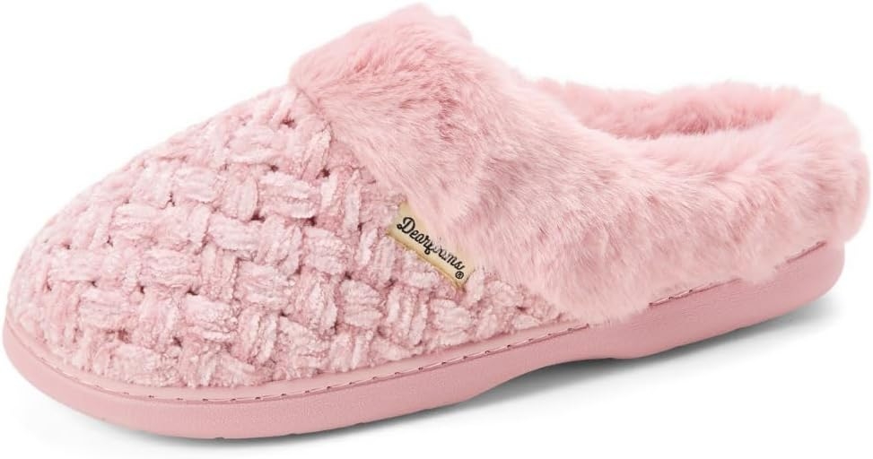 695a3bf94953331c9a2e46613d4e47270164a73c09e361e6956b2.jpg Women's Claire Textured Knit Clog Slipper