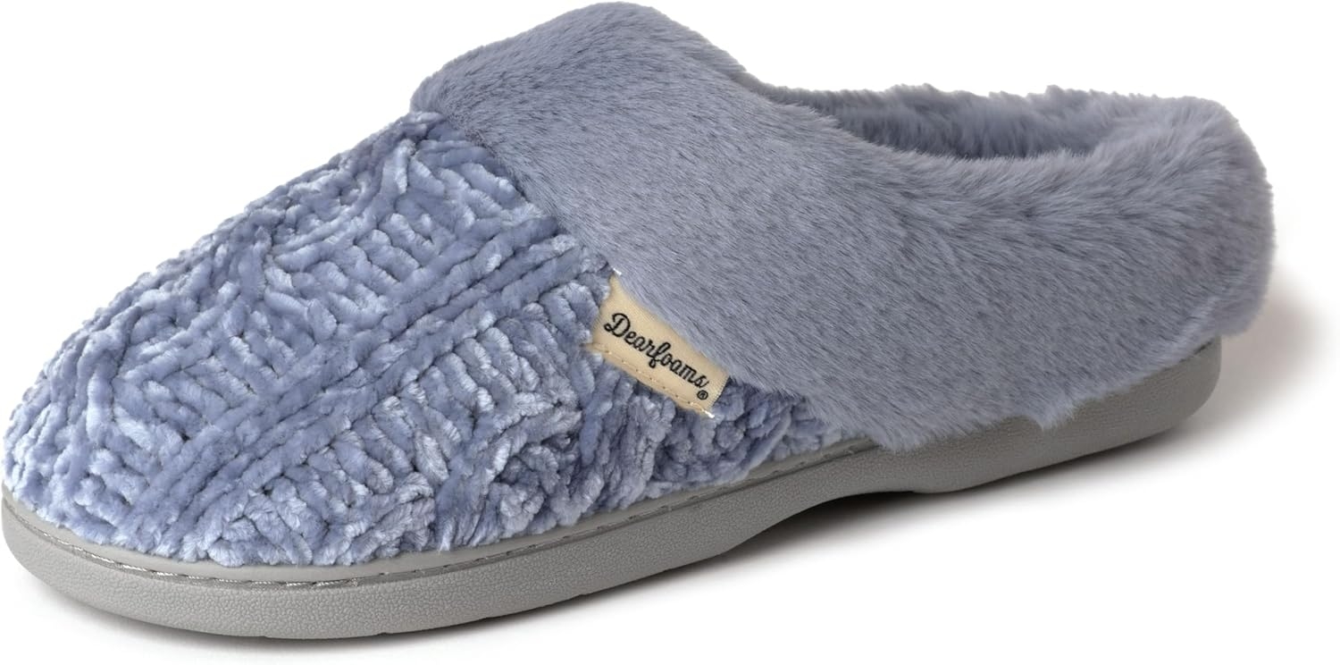 695a3bfa3868a0ca34648fac1606647d1b304d82534d503a014e2.jpg Women's Claire Textured Knit Clog Slipper